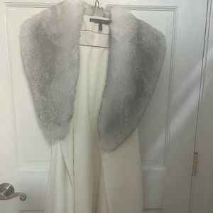 White House Black Market Size S/M Ivory Belted Vest w/ Faux Fur Gray Collar